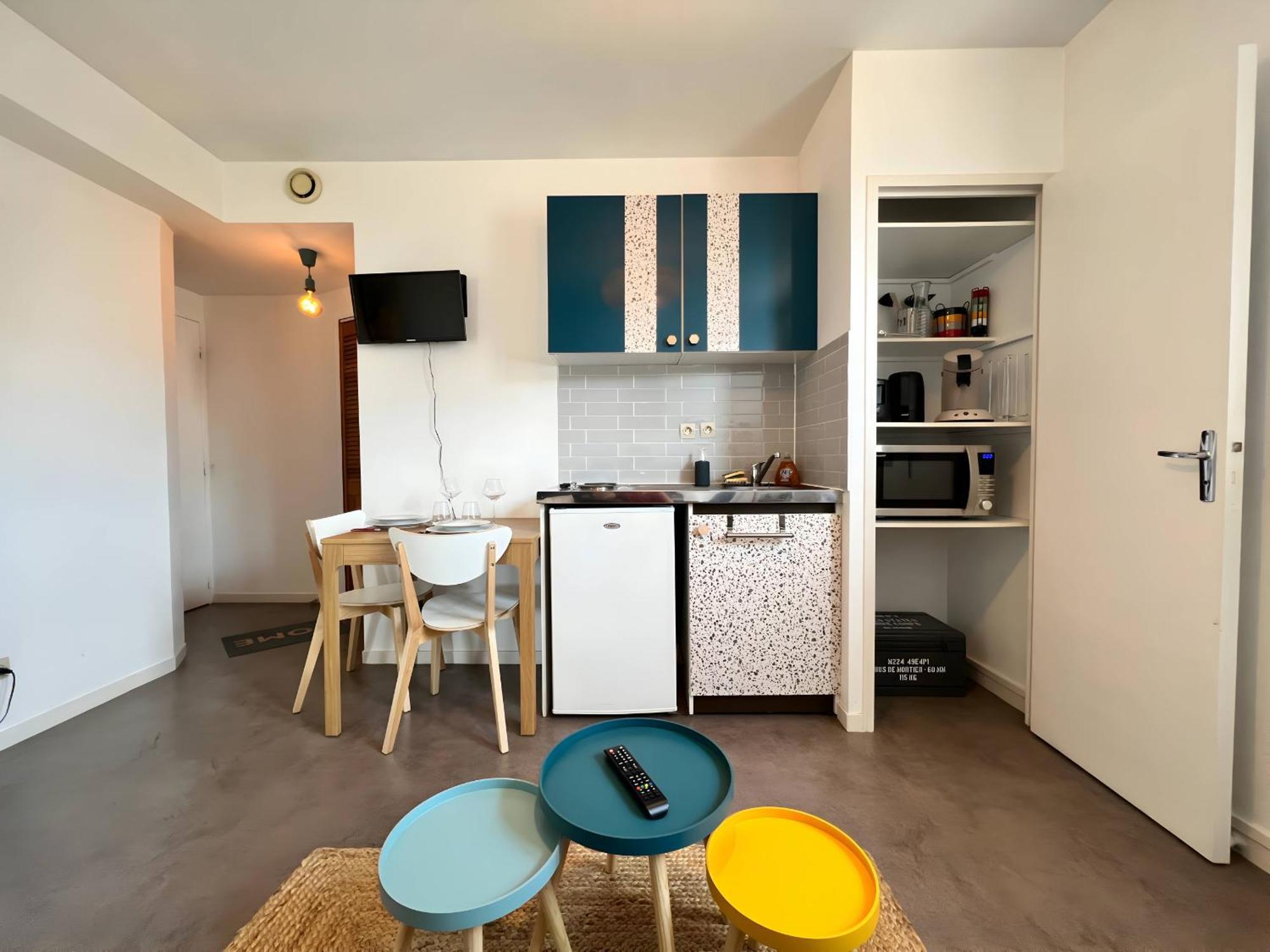 L'Univers - Wifi - Tram - Reve Au Mans Apartment Le Mans Exterior photo